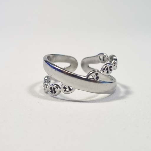 Anillo plateado abierto con diseño entrelazado