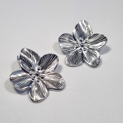 Pendientes flores plateados grabados